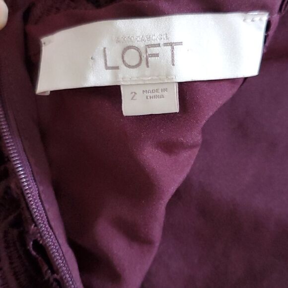 Loft Maroon Floral Lace Dress - Picture 11 of 14